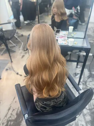 ロング カラー レイヤー sala 推しカラー職人🎀のヘアスタイル