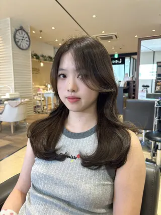 セミロング Maison髪質改善 レイヤー/三宮のヘアスタイル