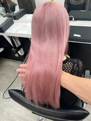 カラー 渋谷🎨ブリーチ特化 ×エクステ🎨レンのヘアスタイル