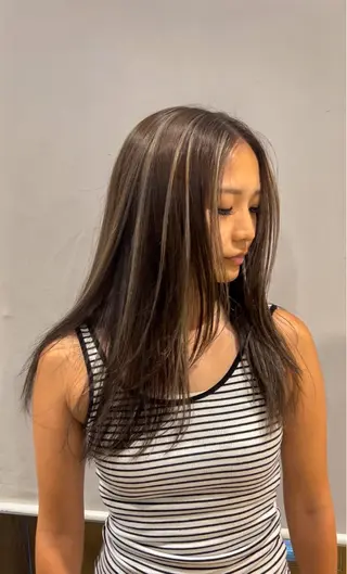 セミロング カラー 海外デザイン🇺🇸 石渡諒太のヘアスタイル