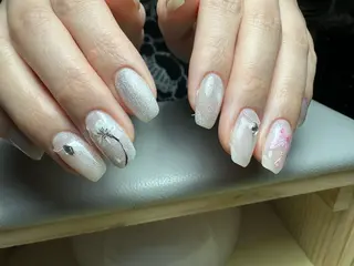 ネイル Eveネイル チップスカルプ専門店のネイルデザイン