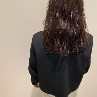 セミロング パーマ 鳥越 一希のヘアスタイル