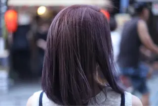 ミディアム カラー TAI透明カラー 柔らかい縮毛矯正のヘアスタイル
