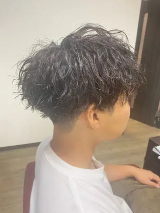 ショート パーマ メンズ 中野 一哉のヘアスタイル