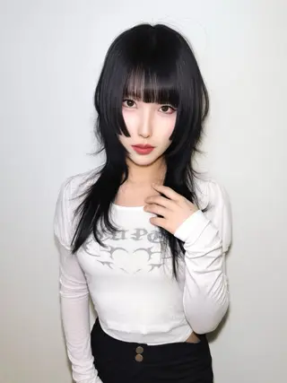 ロング ALLY所属・【ロングウルフカット 姫カット】伊藤裕哉のヘアスタイル