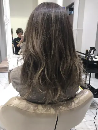 ロング カラー 清野 大のヘアスタイル
