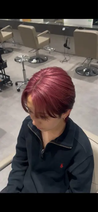 カラー 春島 翼のヘアスタイル