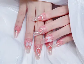 ネイル M🌷nail 長さだし専門店のネイルデザイン