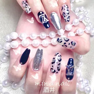 ネイル 🎀まゆ 🪽🐾のネイルデザイン