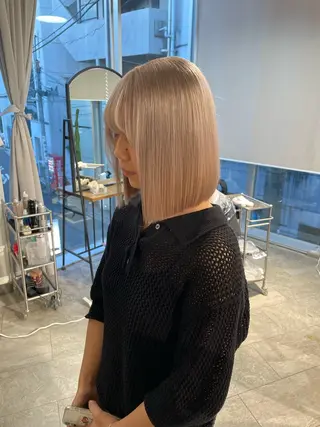 ショート カラー 💜ハイトーン💛 マジカルかいちゃんのヘアスタイル