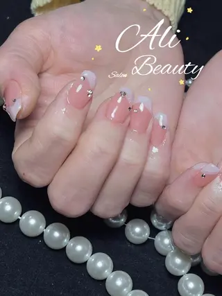 ネイル Ali 新小岩 ネイル専門のネイルデザイン