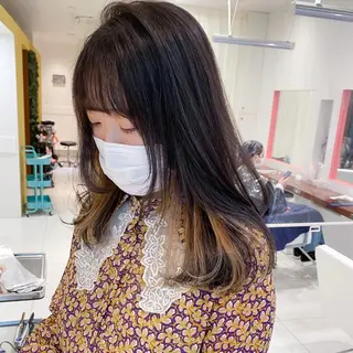 セミロング カラー ウルフカット ハッシュカット/七海のヘアスタイル
