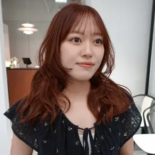 セミロング カラー ヘアアレンジ 🌐サトウ リョウ🌐のヘアスタイル