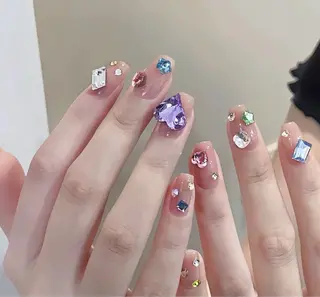 ネイル D-BEAUTY Nailsalonのネイルデザイン