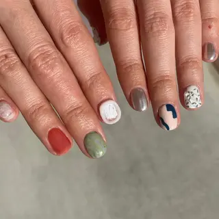 ネイル 伊藤 あかねのネイルデザイン