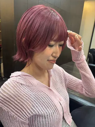 ショート 人気サロン縮毛矯正 ボブカットカラーのヘアスタイル