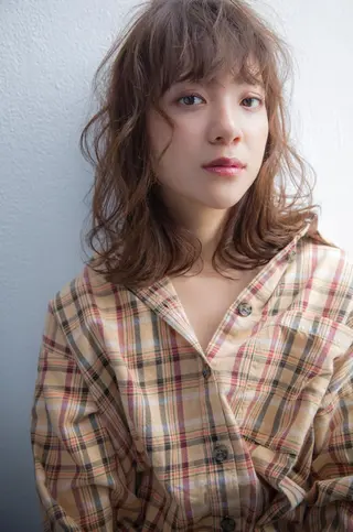 ミディアム パーマ ヤスノ リョウのヘアスタイル