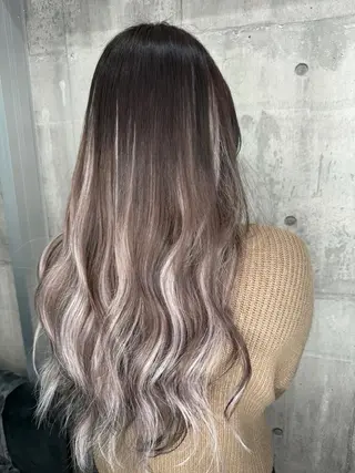 ロング Crystal 船橋のヘアスタイル