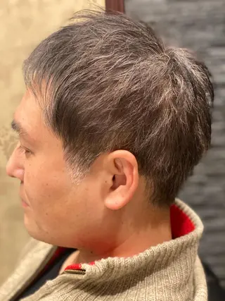 ショート メンズ 波岡 萩斗のヘアスタイル