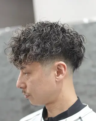 ショート パーマ メンズ SLASHメンズ専門 山口孔聖のヘアスタイル