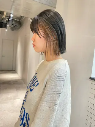 ミディアム カラー 久保田 千尋のヘアスタイル