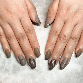 ネイル 長谷川 奈緒美のネイルデザイン