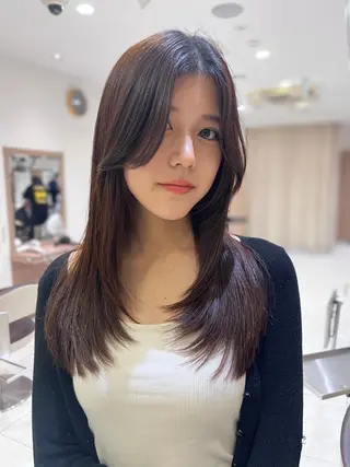 ロング 💎レイヤー／メンズ 💎沢田琴音のヘアスタイル