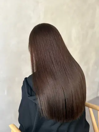セミロング omocha umiのヘアスタイル