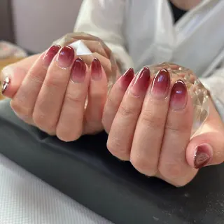 ネイル 長谷川 奈緒美のネイルデザイン