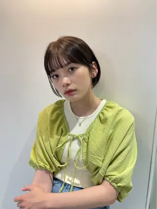 ショート jyui/原宿 ハイトーン/デザインのヘアスタイル