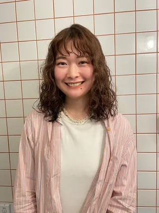 パーマ 狩野 羅夢のヘアスタイル