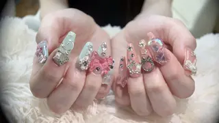 ネイル Rei _Nail 新宿のネイルデザイン