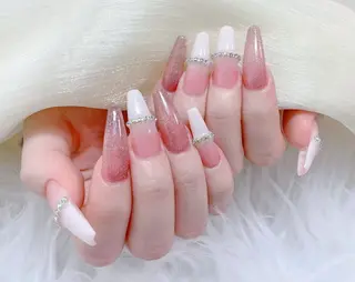 ネイル B·U Nail大宮 長さだし専門店のネイルデザイン