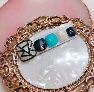 ネイル CROWN プライベートサロンのネイルデザイン