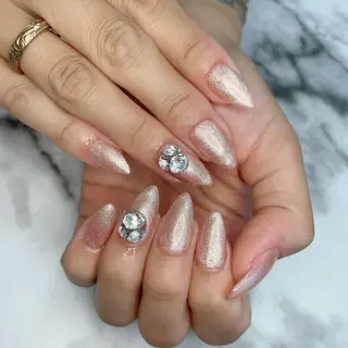 ネイル salon de belnetta所属・Kayo 💅のネイルデザイン