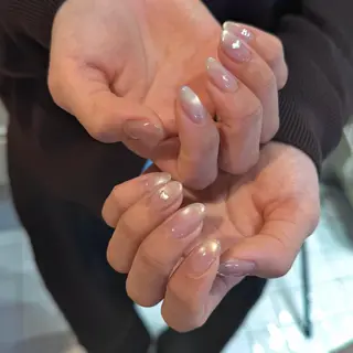 ネイル f所属・渡辺 愛のネイルデザイン