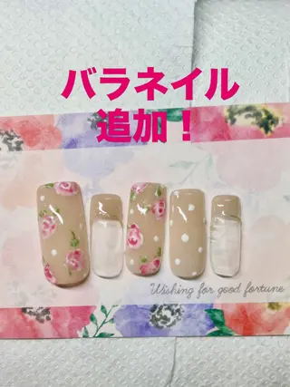 ネイル 新宿ネイルサロン ジェミディローサのネイルデザイン