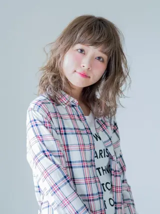 ミディアム カラー パーマ Emerge上野 御徒町店のヘアスタイル
