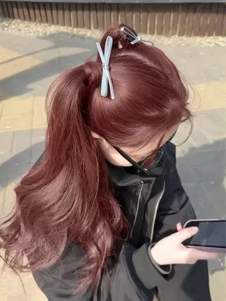 ロング カラー 韓国風艶髪🎀 暖色カラー🤍のヘアスタイル