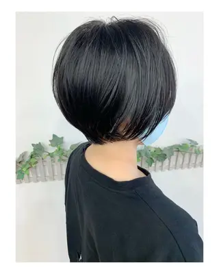 ショート 安藤 まどかのヘアスタイル