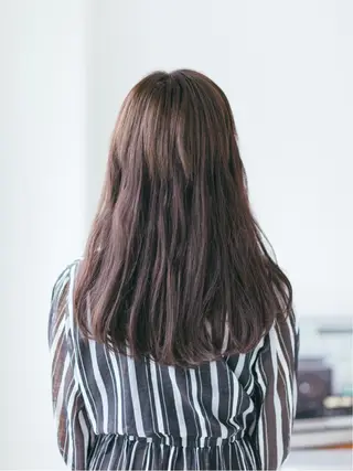ロング rEINE Suzukiのヘアスタイル