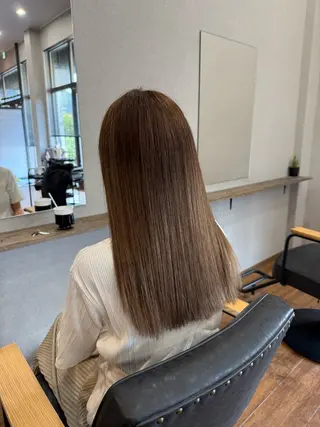 ロング カラー 鵜飼 真伍のヘアスタイル