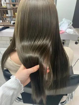 ロング カラー 🌸MAYU🌸 ハイトーン➕レイヤーのヘアスタイル