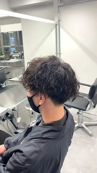 ミディアム カラー パーマ ヘアアレンジ メンズ キッズ ネイル マツエク・マツパ アイブロウ 🔥漢髪特化メンズ マネージャーYUKIのヘアスタイル