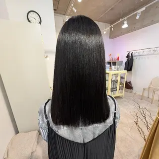 セミロング 髪質改善.縮毛矯正 ×韓国ヘアyukiのヘアスタイル