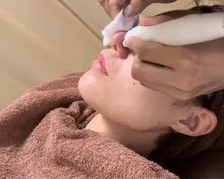 beauty  salon sorelle所属・産毛角質ケア/艶肌 フェイシャルワックスのエステ・リラクイメージ