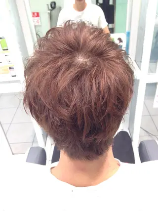 ショート カラー メンズ 🟦メンズパーマ🟦 横浜駅｜小上馬淳司のヘアスタイル