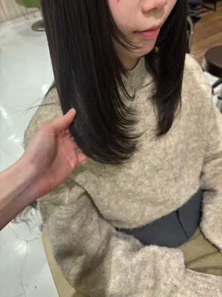 セミロング 保谷 菜々美のヘアスタイル