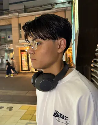 ショート 有人/バレイヤージュ /シャドールーツのヘアスタイル