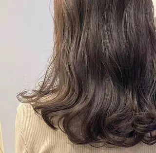 ロング カラー 滝本 里実のヘアスタイル